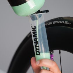 Dynamic Bike Care Sealant Injector Hector the Injector